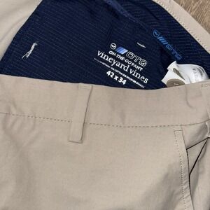 Vineyard Vines OTG On The Go Pants Men's 42x34 Beige Stretch Straight